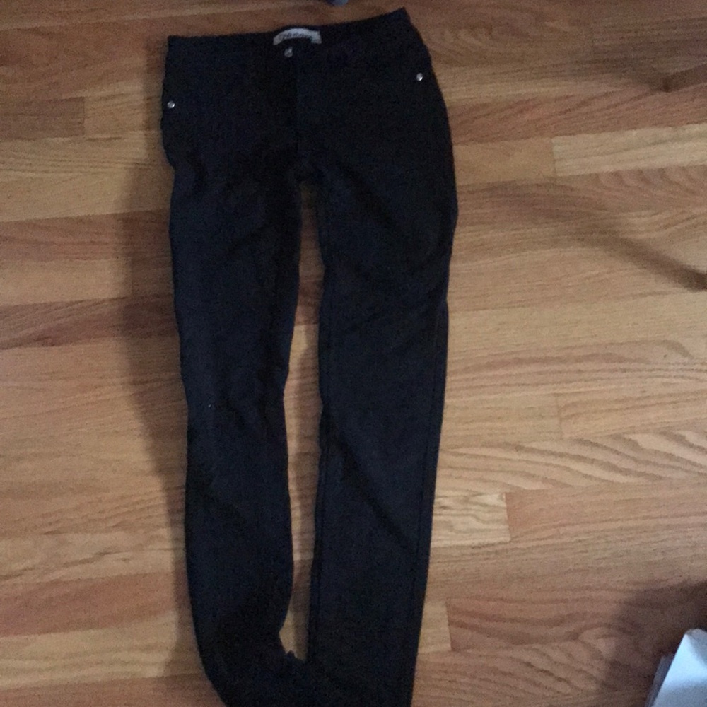 Black skinny jeans